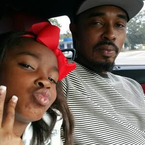 Meet your Posher, Lawrence